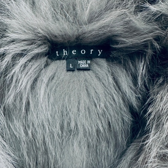 Theory Hanalee Genuine Fox Fur Vest - Picture 9 of 9